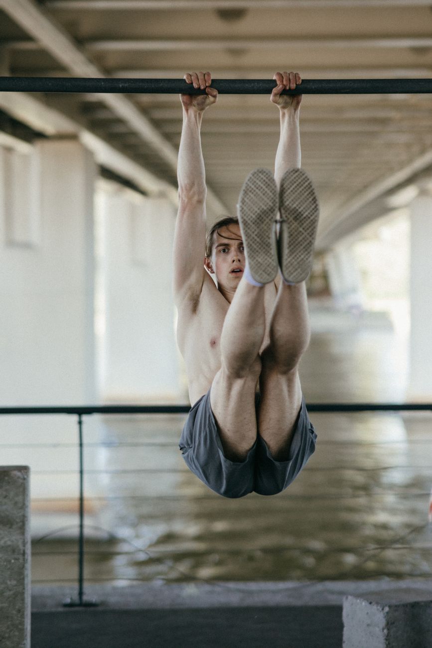 Russian Twists for Beginners: 7 Form Tips 2024 Pinterest