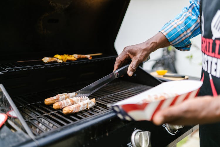 Grilling Hotdogs For The 4th Of July