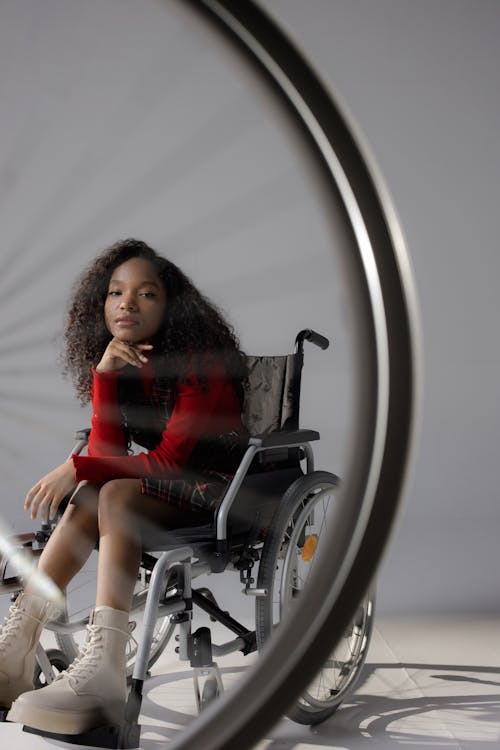 Immagine gratuita di capelli afro, disabilitato, invalidità