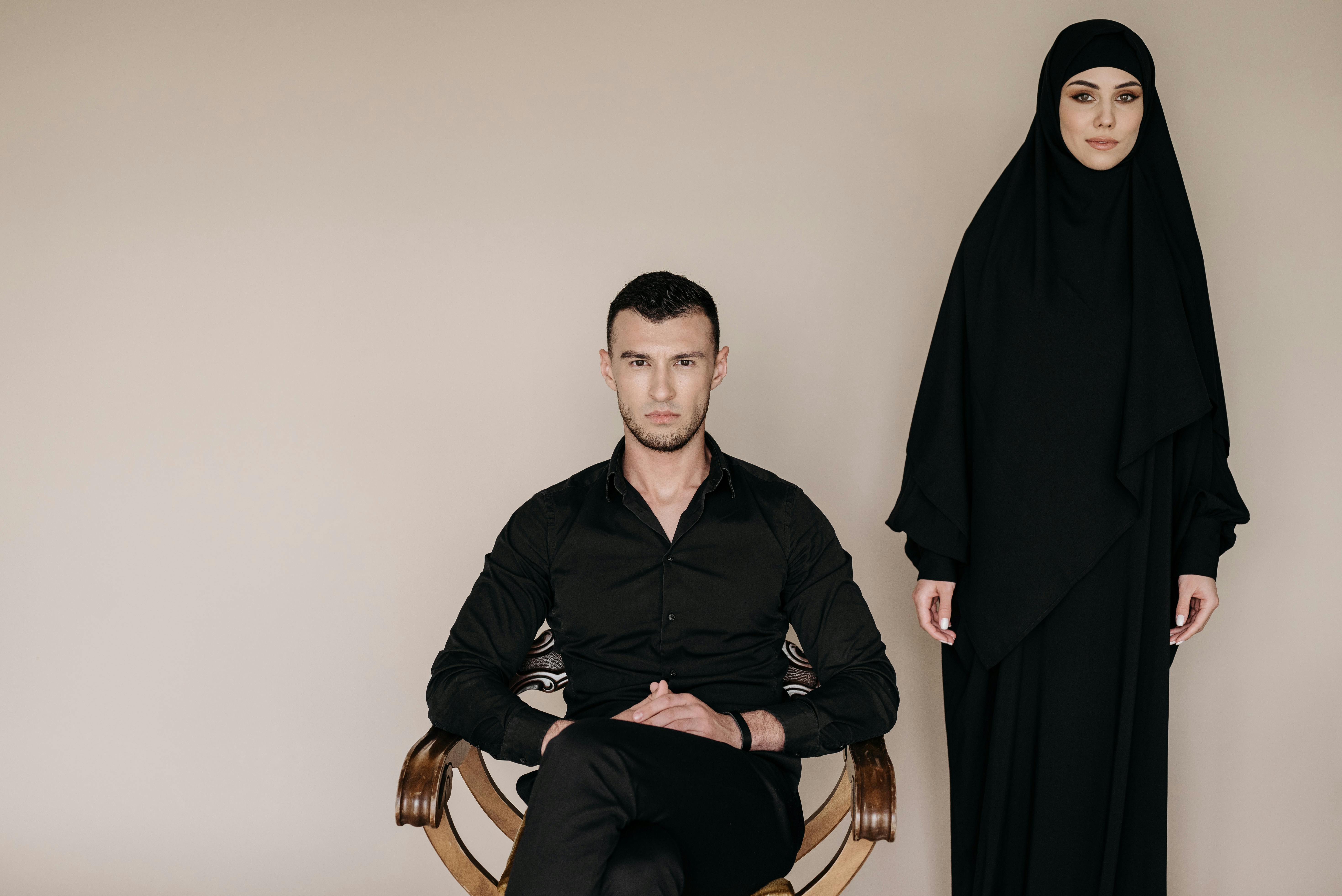 3. Memilih Hijab yang Tepat: Harmoni dalam Berpenampilan