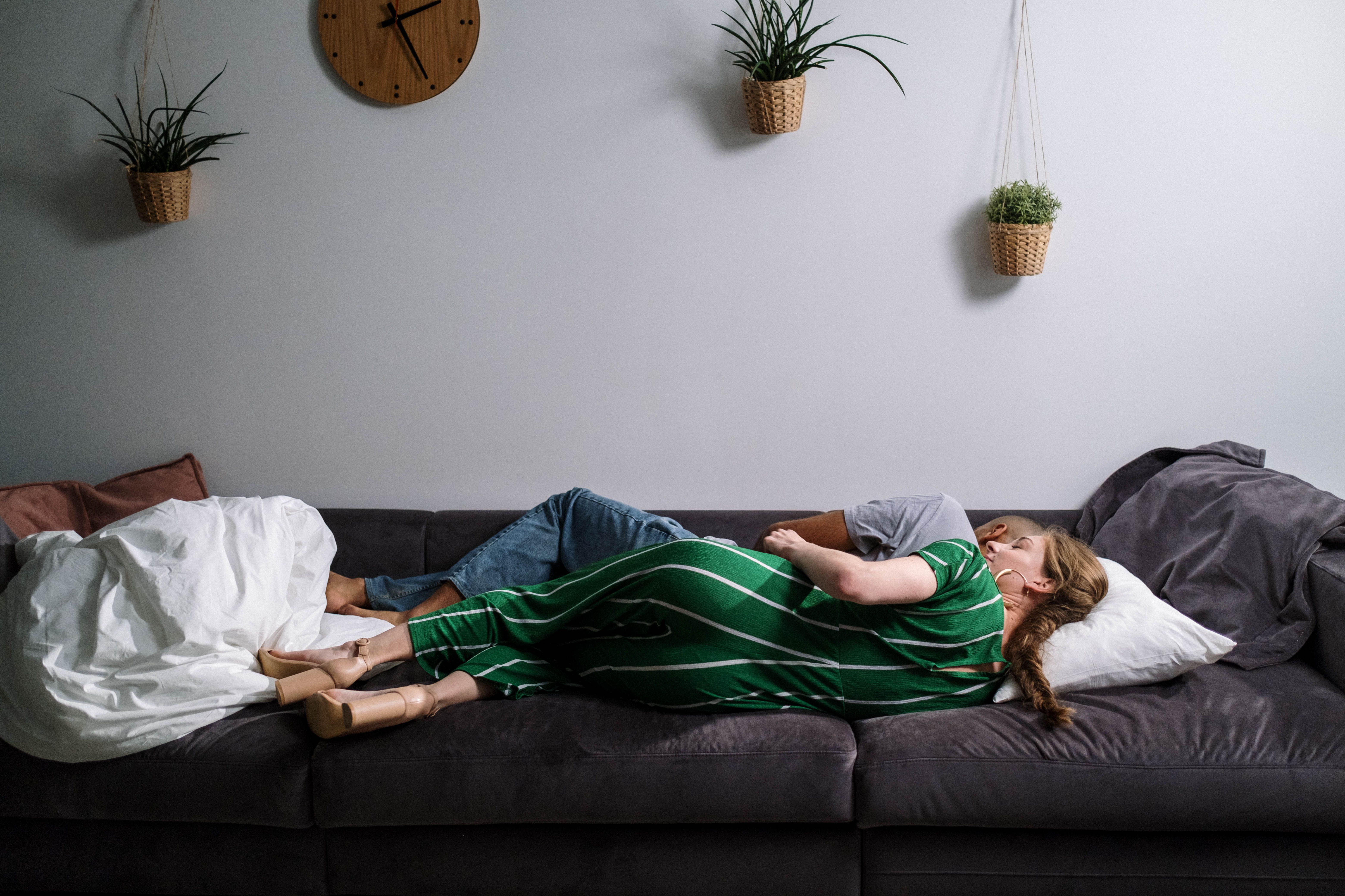 Evidence and Biological Mechanisms Underlying Sleep and Appetite