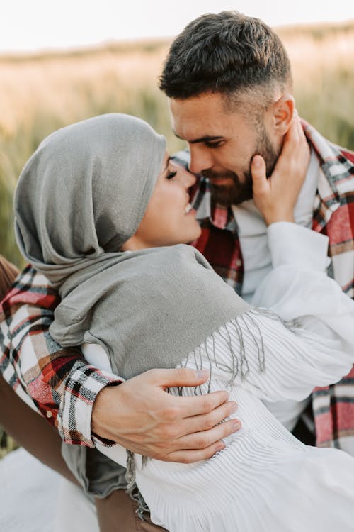 Free Close-Up Shot of a Happy Couple Stock Photo