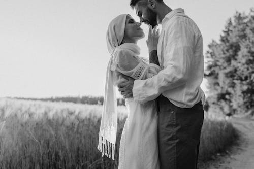 Photos gratuites de amoureux, campagne, clairière