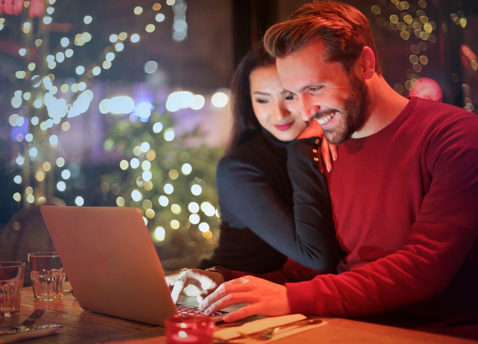 couple having video call before first date