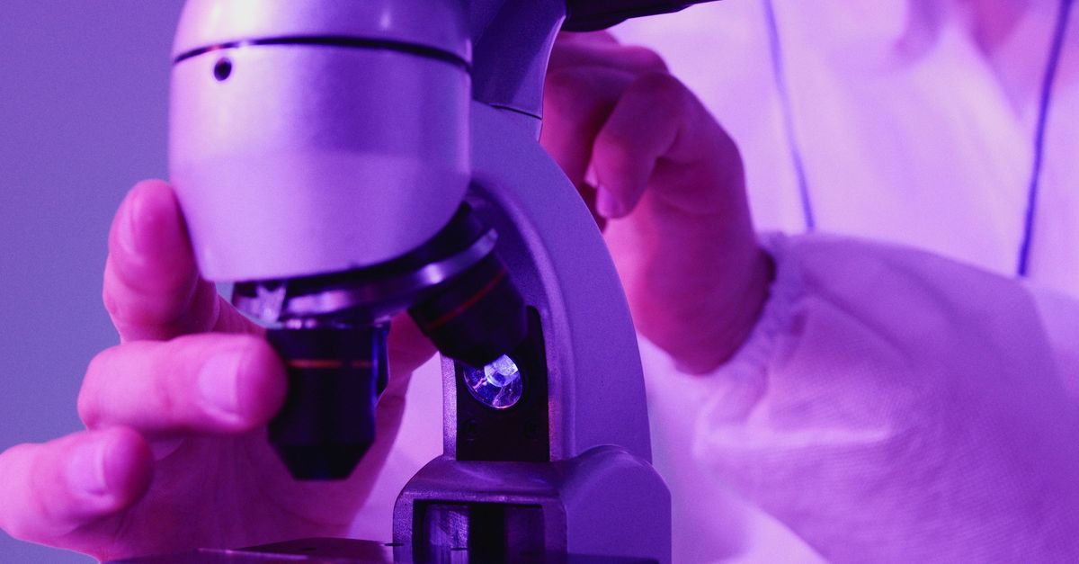 How are microfluidics and organ-on-chip platforms changing biomedical research? How are microfluidics and organ-on-chip platforms changing biomedical research?