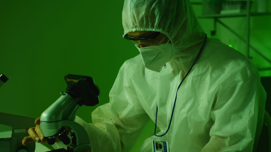 avian flu vaccine research laboratory