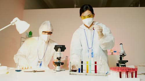 Fotos de stock gratuitas de batas de laboratorio, científicos, hombre