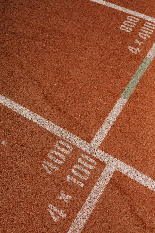 Start Markers on Athletics Tracks