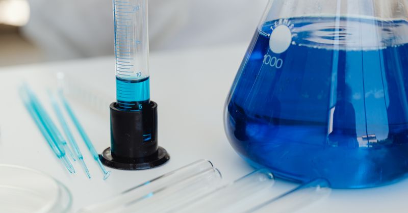 pH et conductivité : piloter la chimie en ligne
