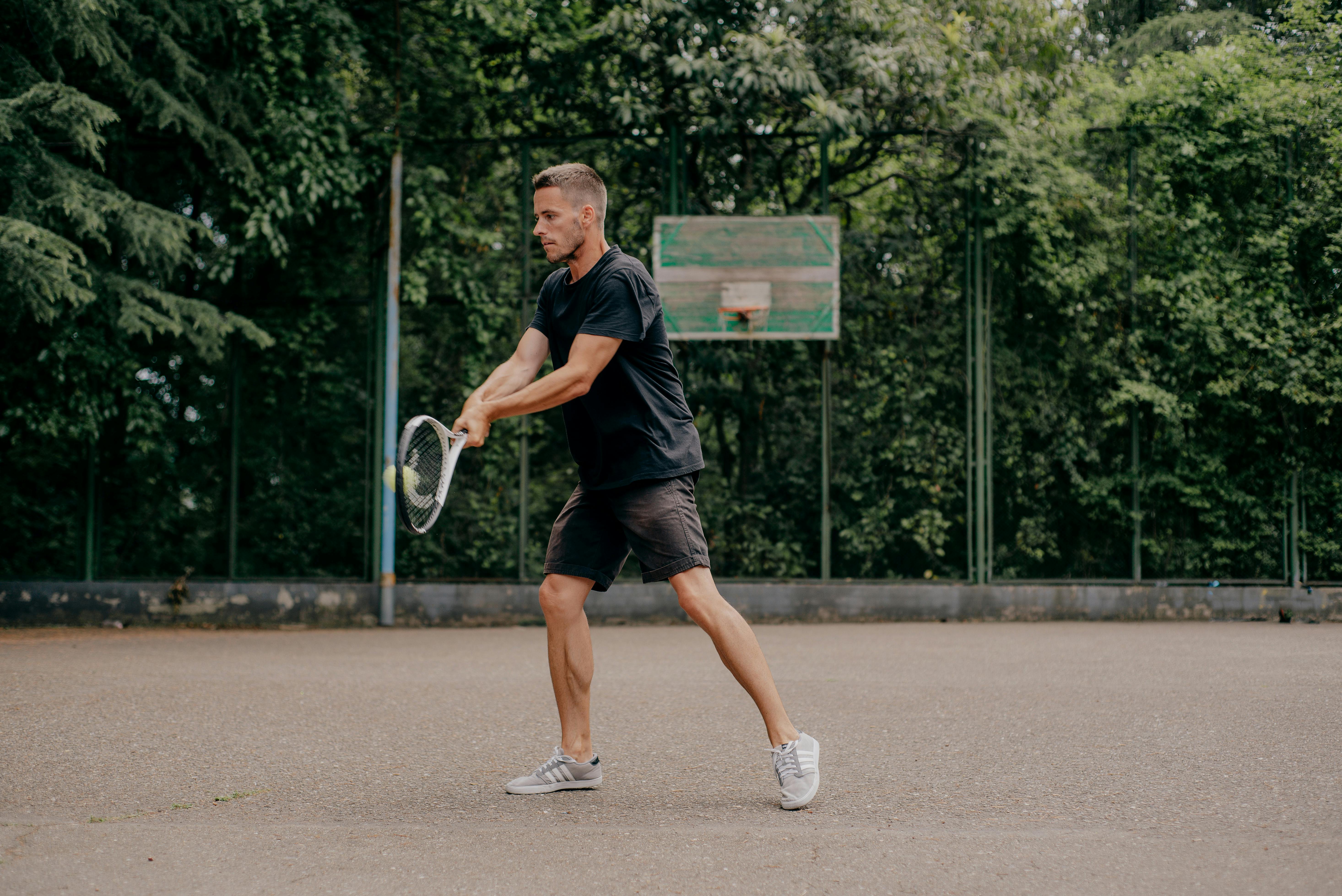 Influence of physical activity on perceived stress and mental health in university students: a systematic review — Photo by R