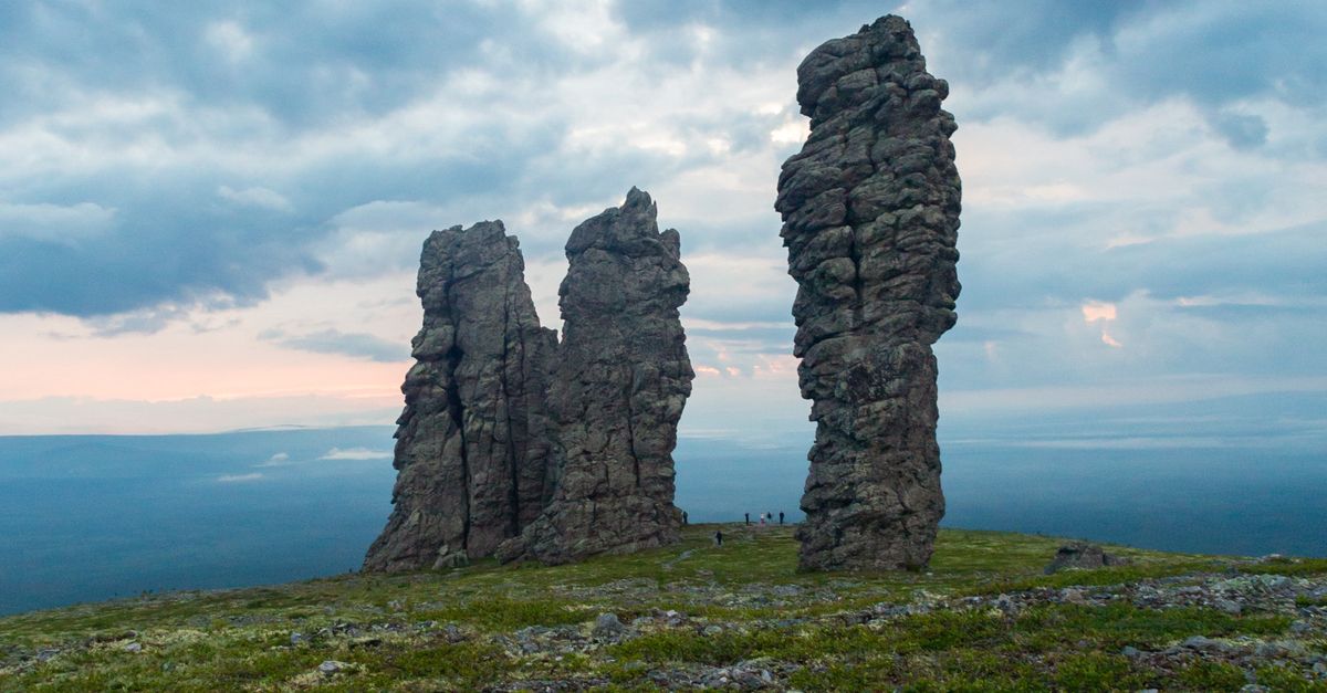 Three Rocks Formation Image Three Rock Formations on a Mountain · Free Stock Photo