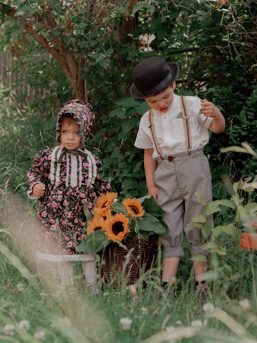 aşındırmak, çocuklar, dikey atış içeren Ücretsiz stok fotoğraf