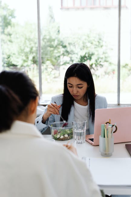How Does Mindful Eating Foster A Positive Body Image? 17 Gratitude And Mental Well-Being