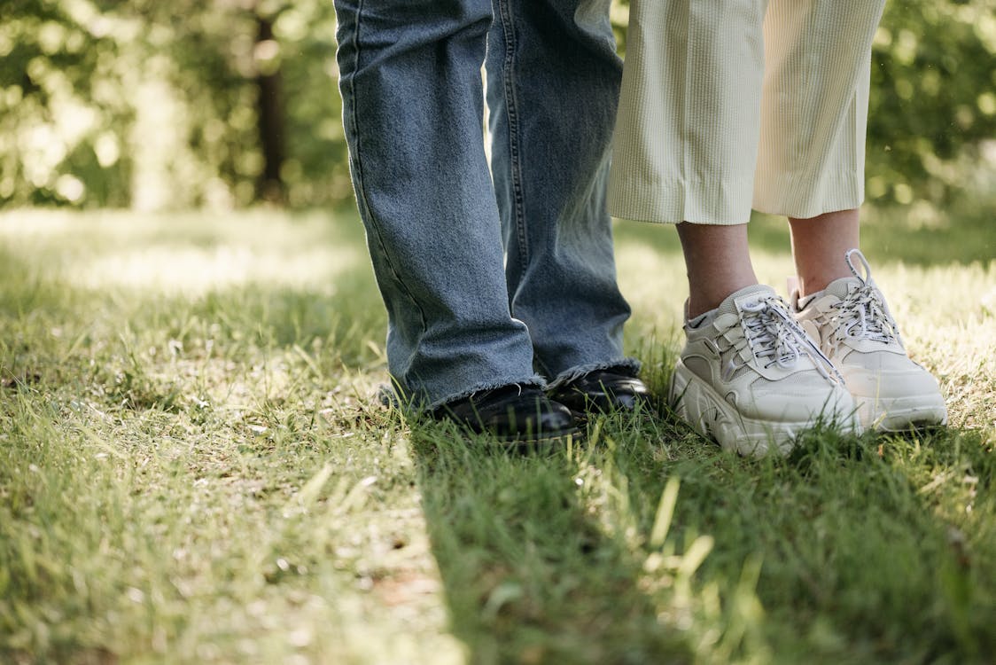 People Stepping on the Grass · Free Stock Photo