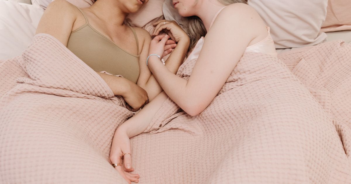Melatonin: Dosage, Side Effects, and Risks