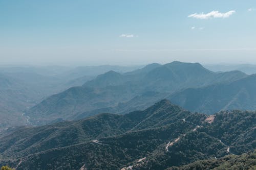 Gratis stockfoto met 4k achtergrond, bergen, blikveld