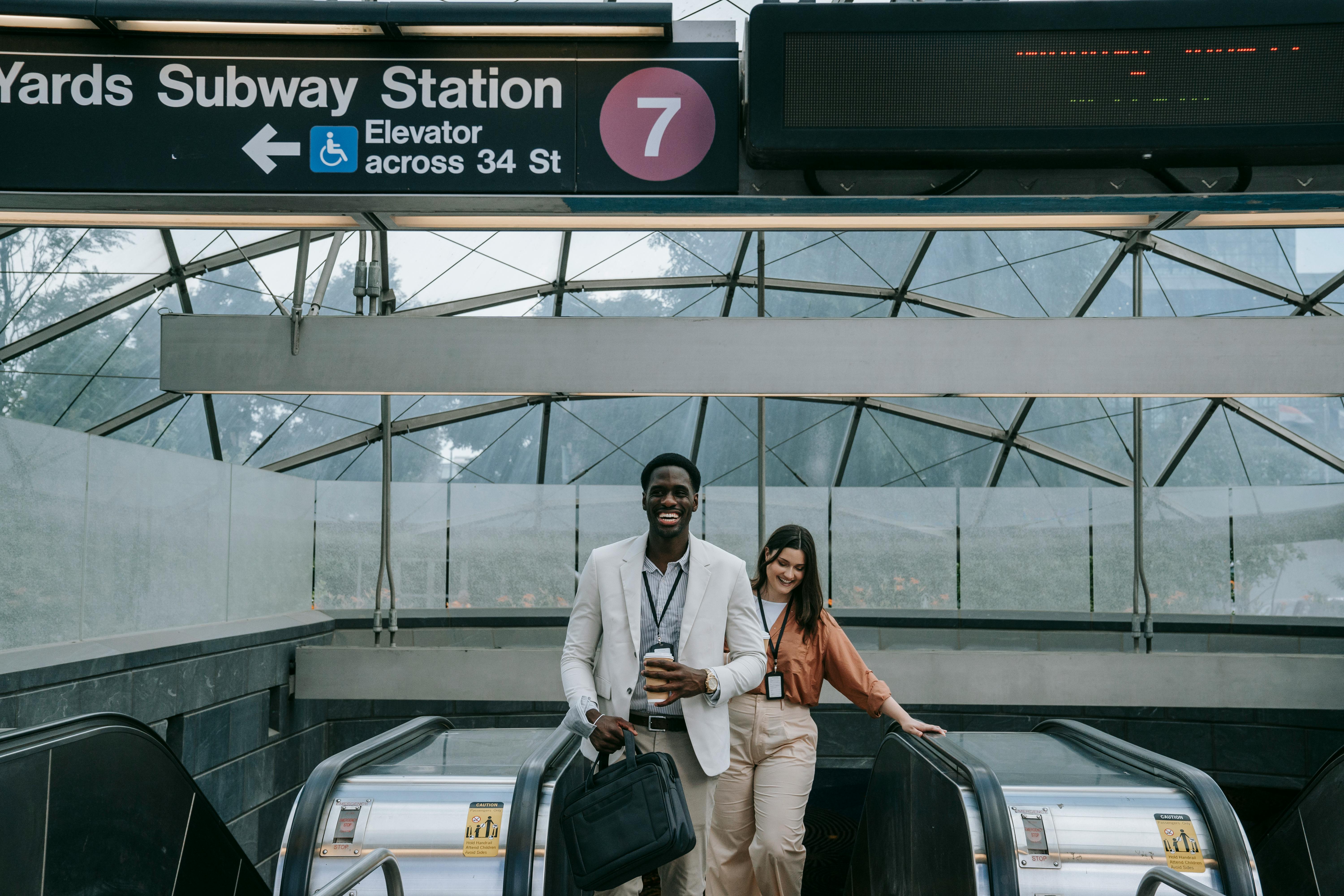 Here Are the Top Second-Act Career Change Ideas for Women at 40, According to Career Experts — Photo by Liliana Drew on Pexel
