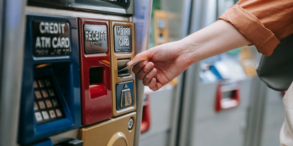 Cách kích hoạt the ATM trên điện thoại Bạn có biết những bước cần thiết?