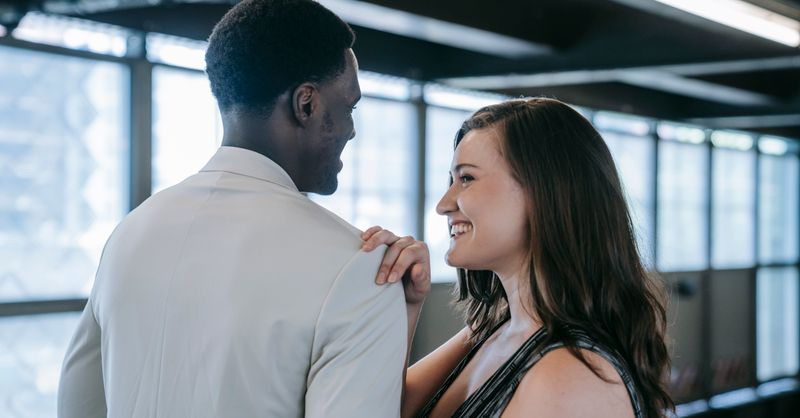 Salsa, bachata, kizomba : quelles différences ?