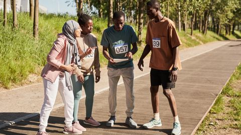 Race walking: how a technical rule is judged in real time