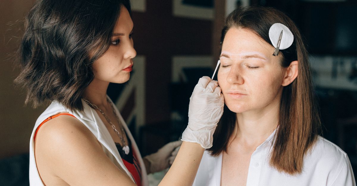 Épilation Visage Femme : 7 Méthodes Efficaces 2026