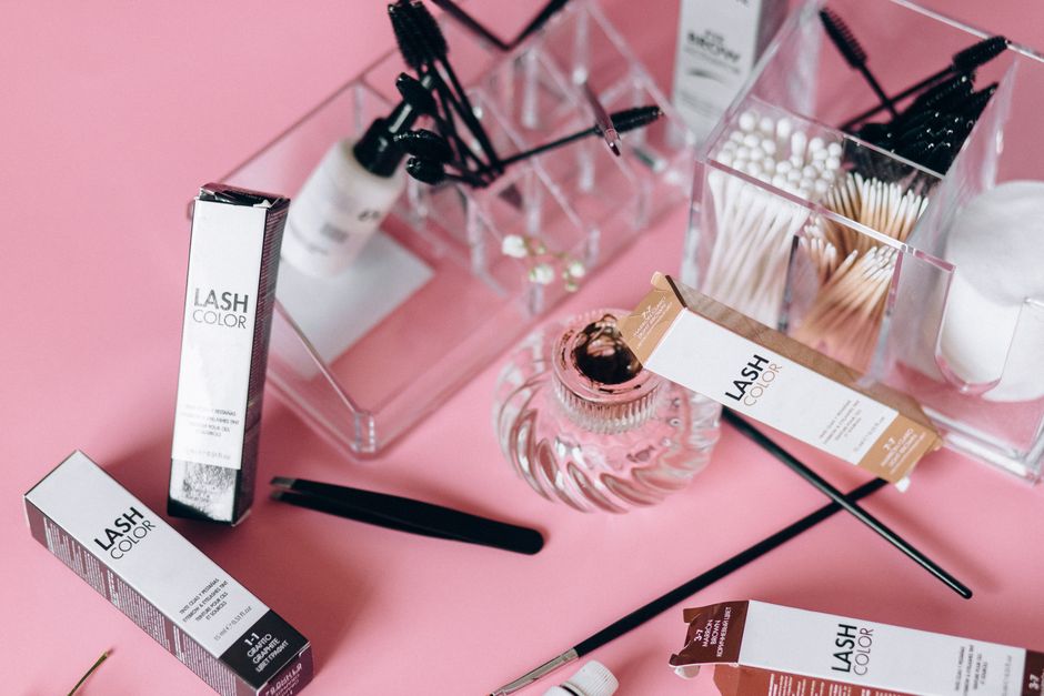 Organizing Makeup and Skincare Products for Hassle-Free Access