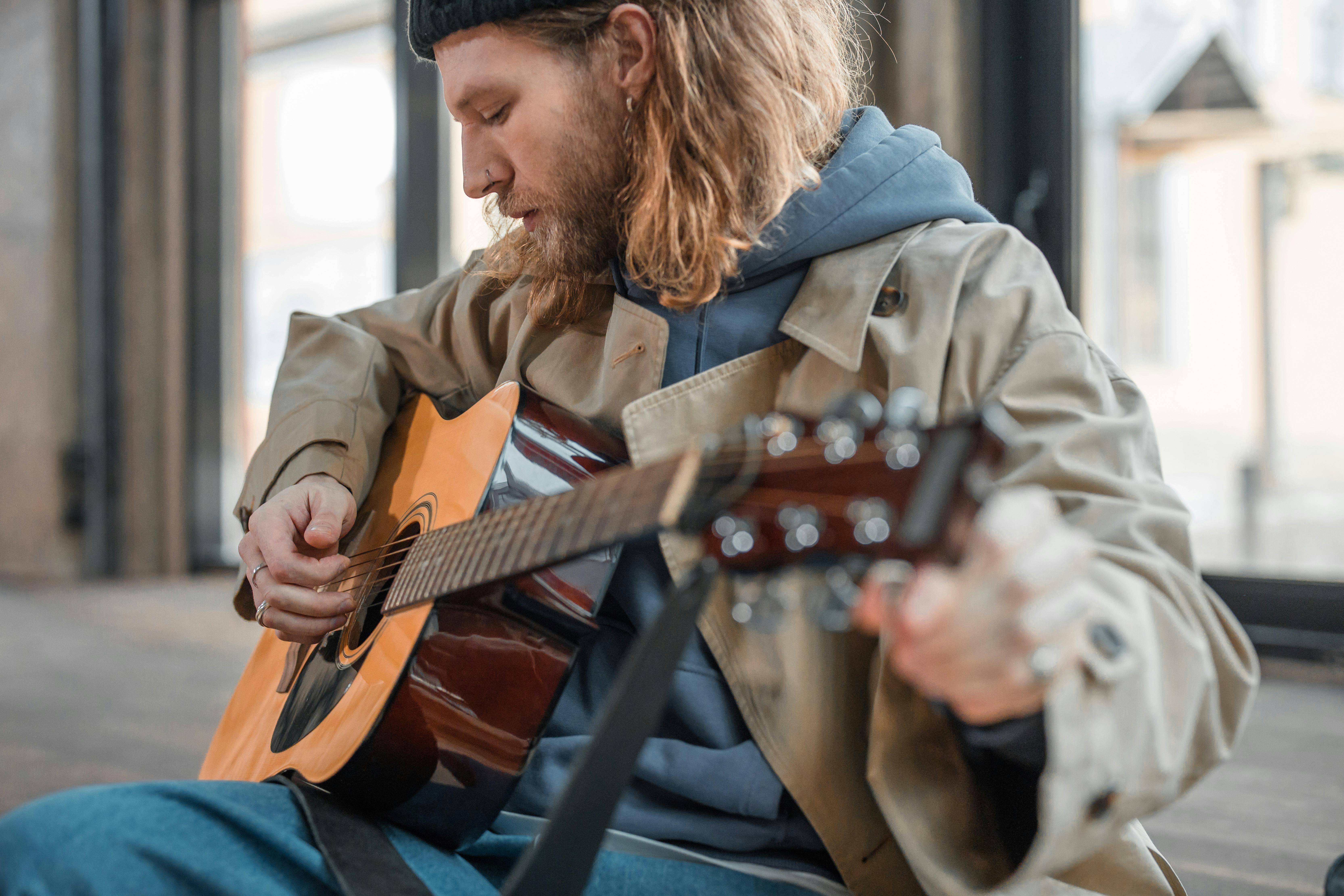 Complete Idiots Guide To Playing The Guitar