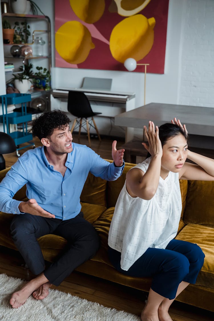 Woman Not Listening To The Screaming Man 