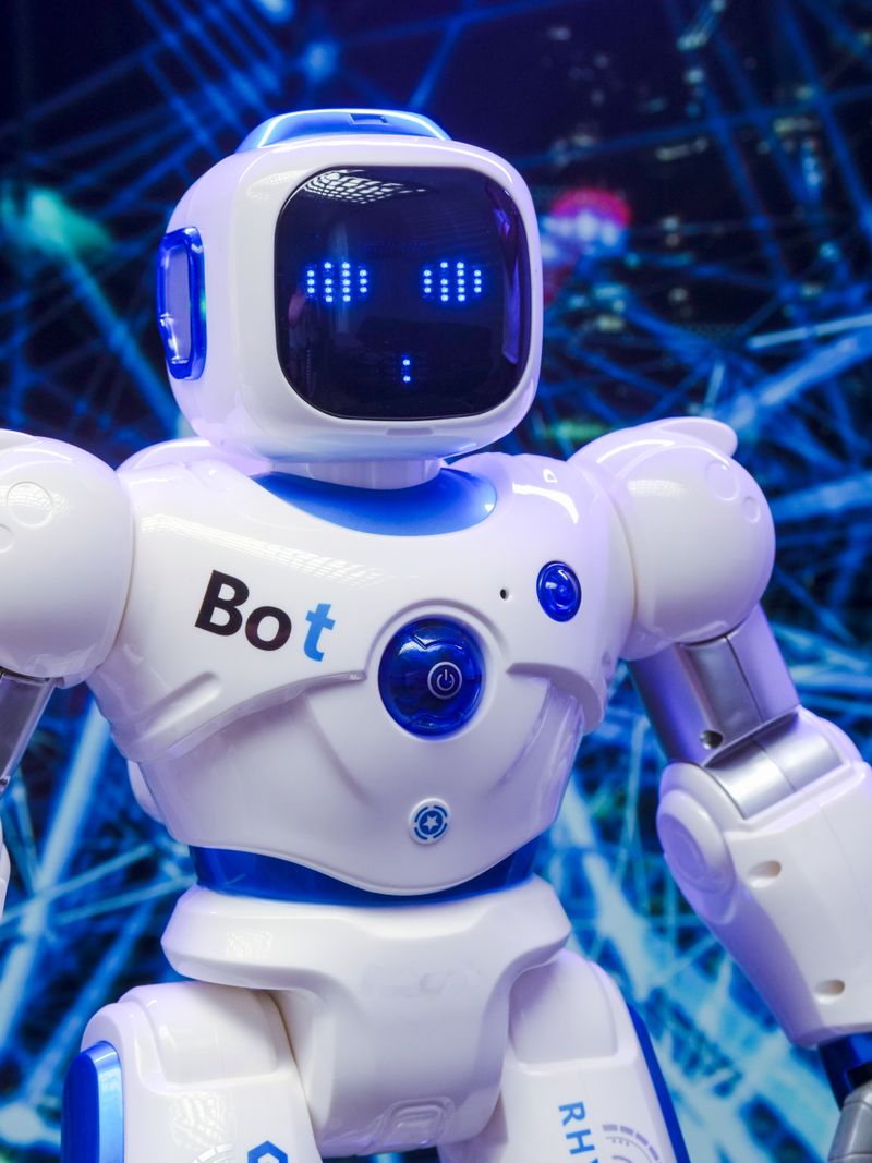 Gatsby Humanoid — Robot Dọn Nhà Thuê Đầu Tiên Tại Mỹ: Mô Hình RaaS Thực Tế