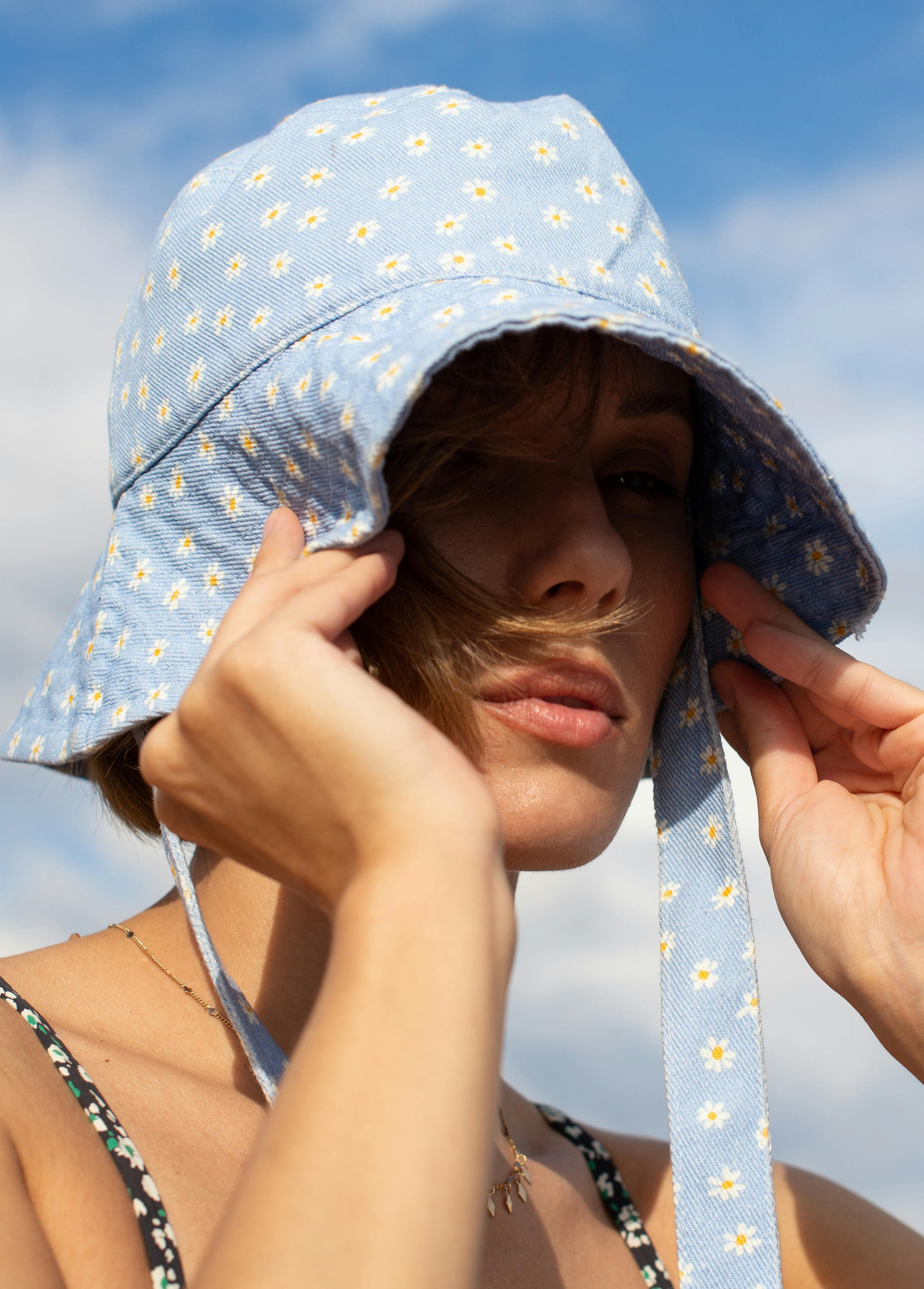 Blue floral store bucket hat