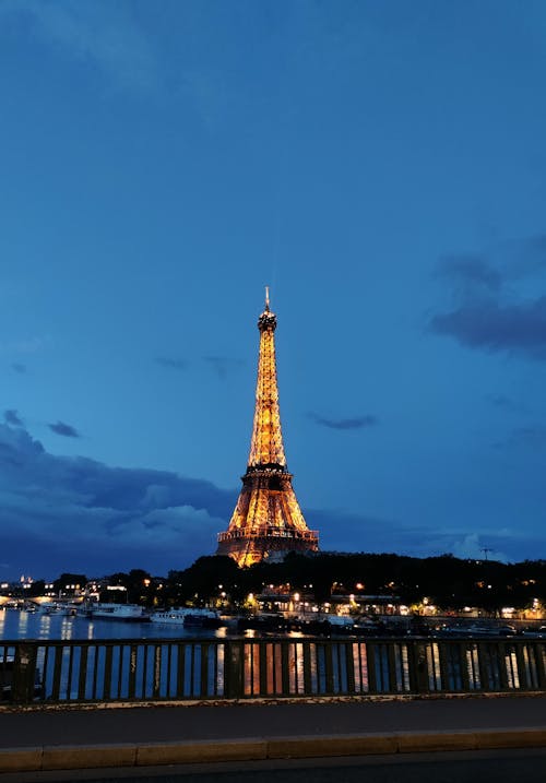Gratis lagerfoto af aften, berømte vartegn, Eiffeltårnet