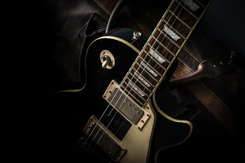 Безкоштовне стокове фото на тему «epiphone, les paul, noir»