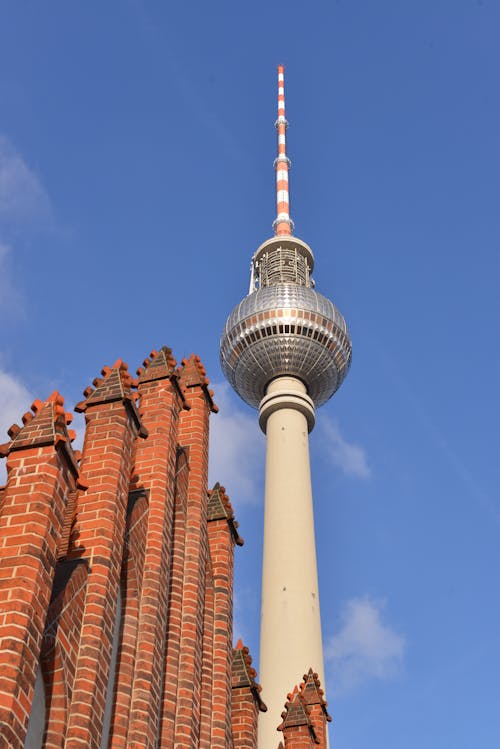 Foto stok gratis menara siaran, restoran, restoran skyview