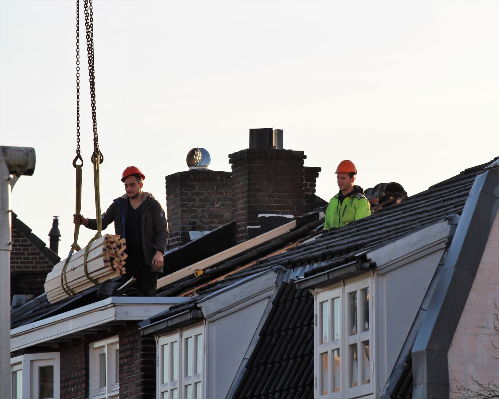 Woontoren Amsterdam-Noord: Liften maken regelmatig 'vrije val'