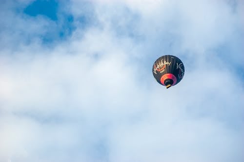 Free Hot Air Balloon in the Sky Stock Photo