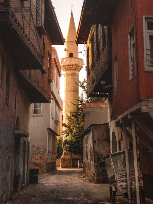 Immagine gratuita di centro storico, cidades antigas, stretto