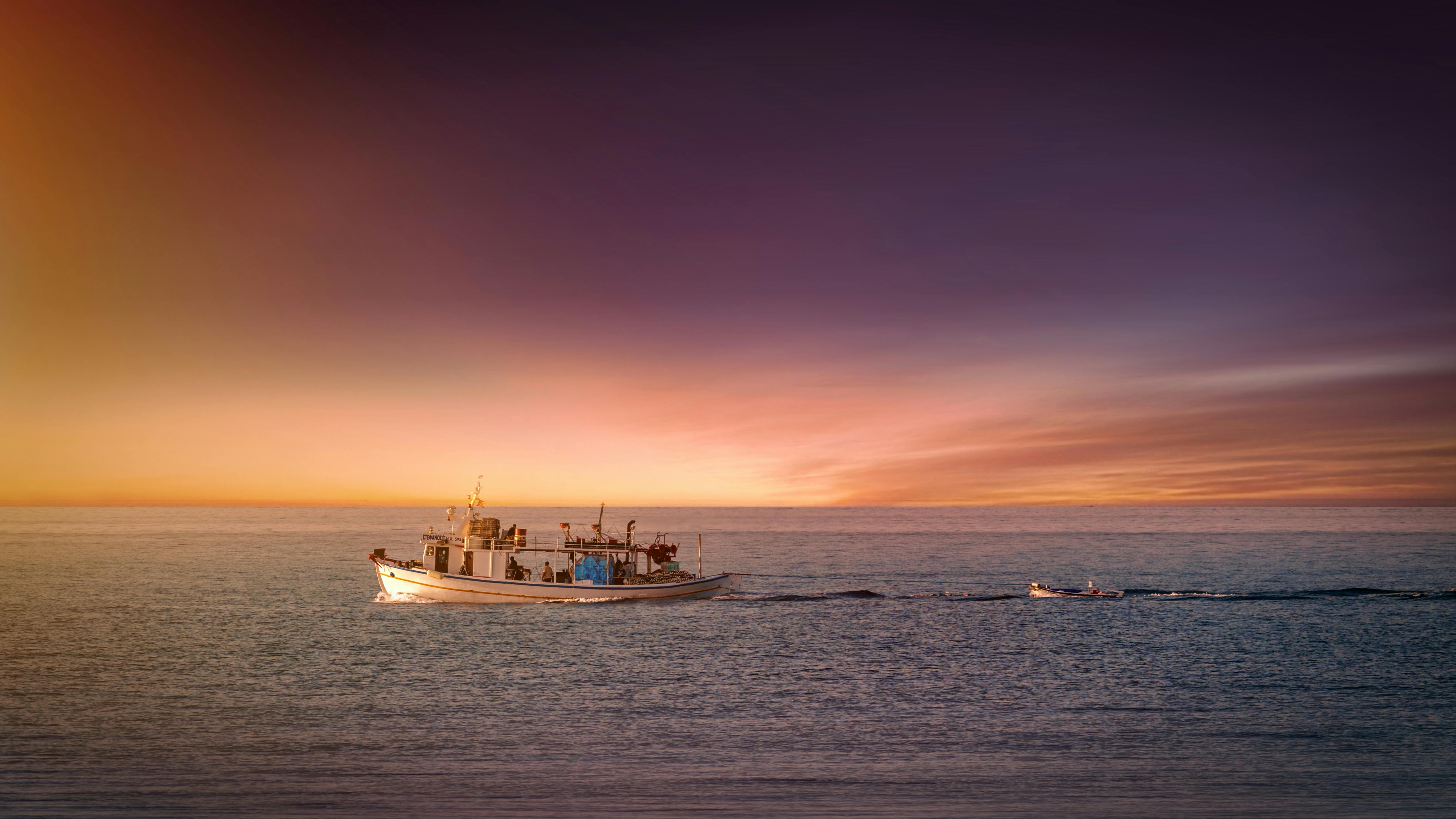 Fishing Boat Photos, Download The BEST Free Fishing Boat Stock
