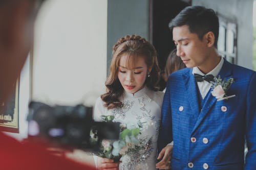 Photos gratuites de amoureux, cérémonie de mariage, couple asiatique