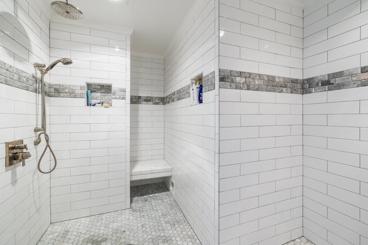 White And Gray Bathroom Tiles