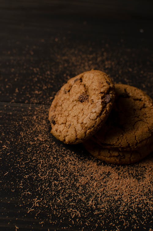 Kostenloses Stock Foto zu cookies, dunkel, essen