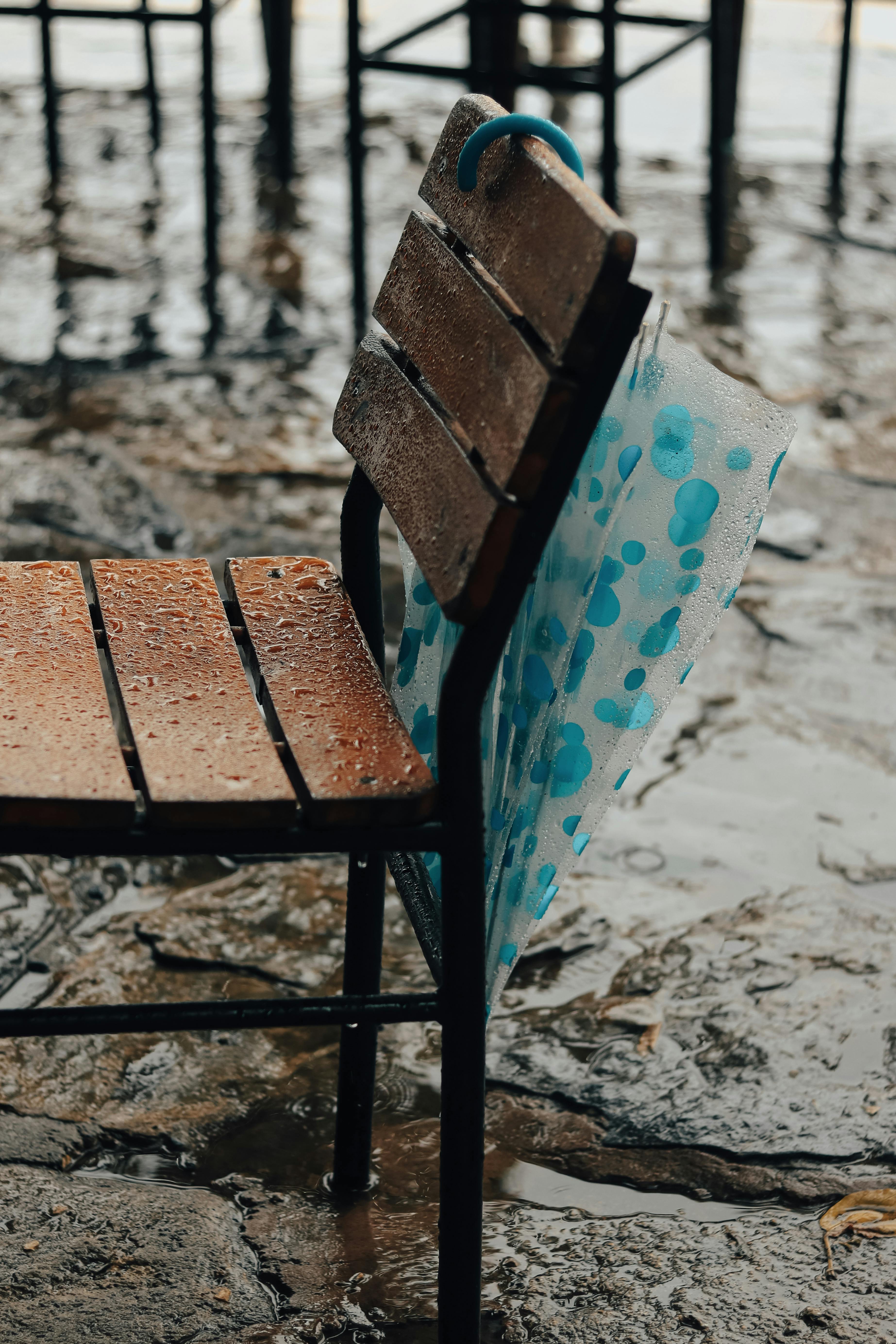 Soluții simple pentru scurgeri în garaj după ploi de toamnă