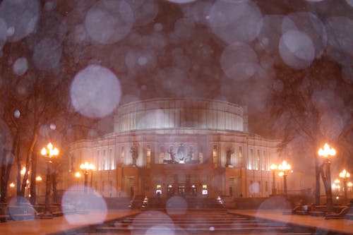 Immagine gratuita di fotografia di strada, luci brillanti, luci della città