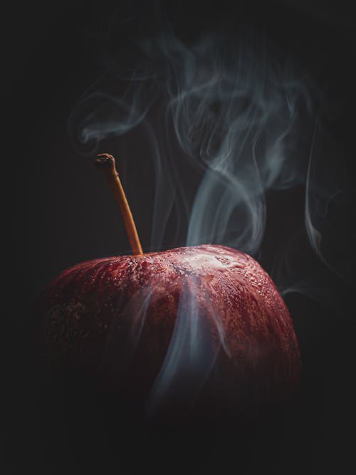 apple, dikey atış, duman içeren Ücretsiz stok fotoğraf