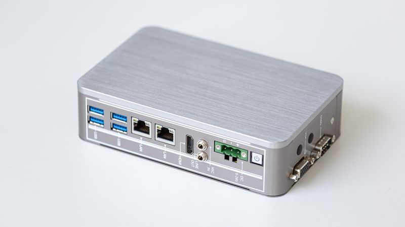 networking data center servers and cables