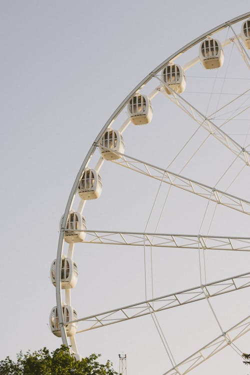 White Ferris Wheel Under White Sky