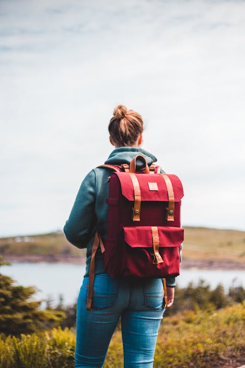 Foto profissional grátis de alforje, aventura, mochila