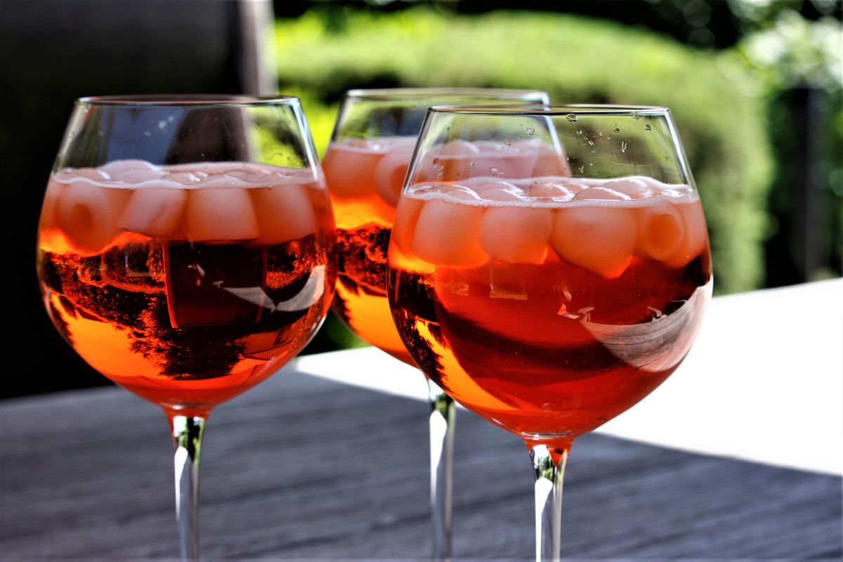 Cocktails au vin : recettes simples et fraîches - Recettes originales et astuces de préparation