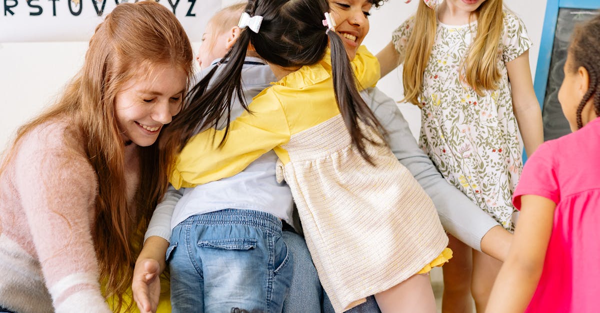How much do preschool teachers make in Ontario