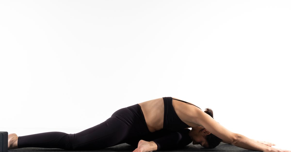 Yoga vs Pilates: Which is Right for You?