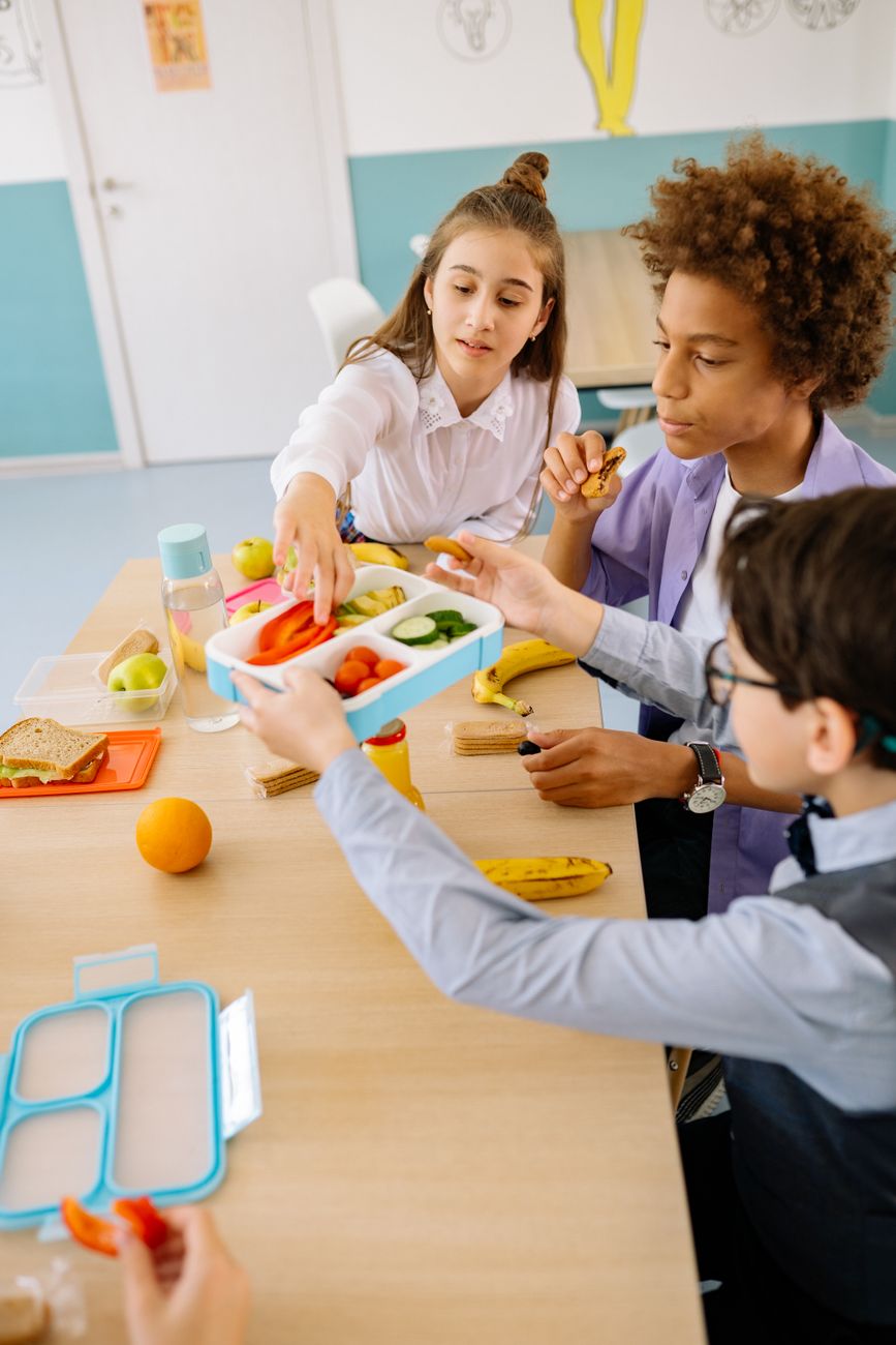 Seattle mayor, council clash over universal meals